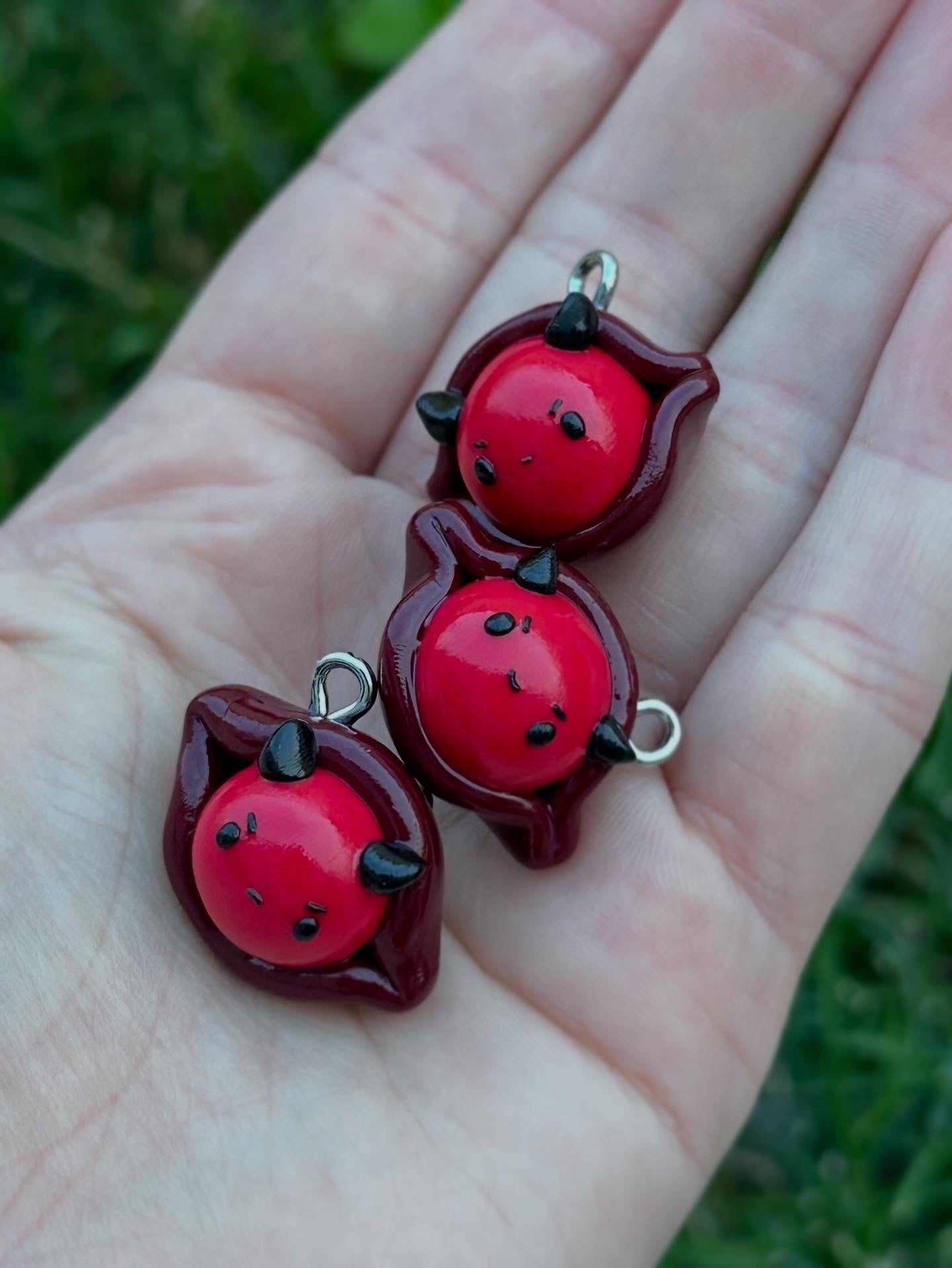 Red pea pod
