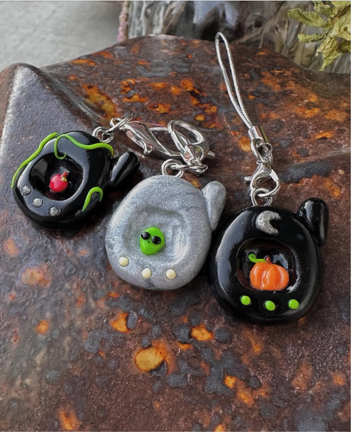 Halloween tamagotchi