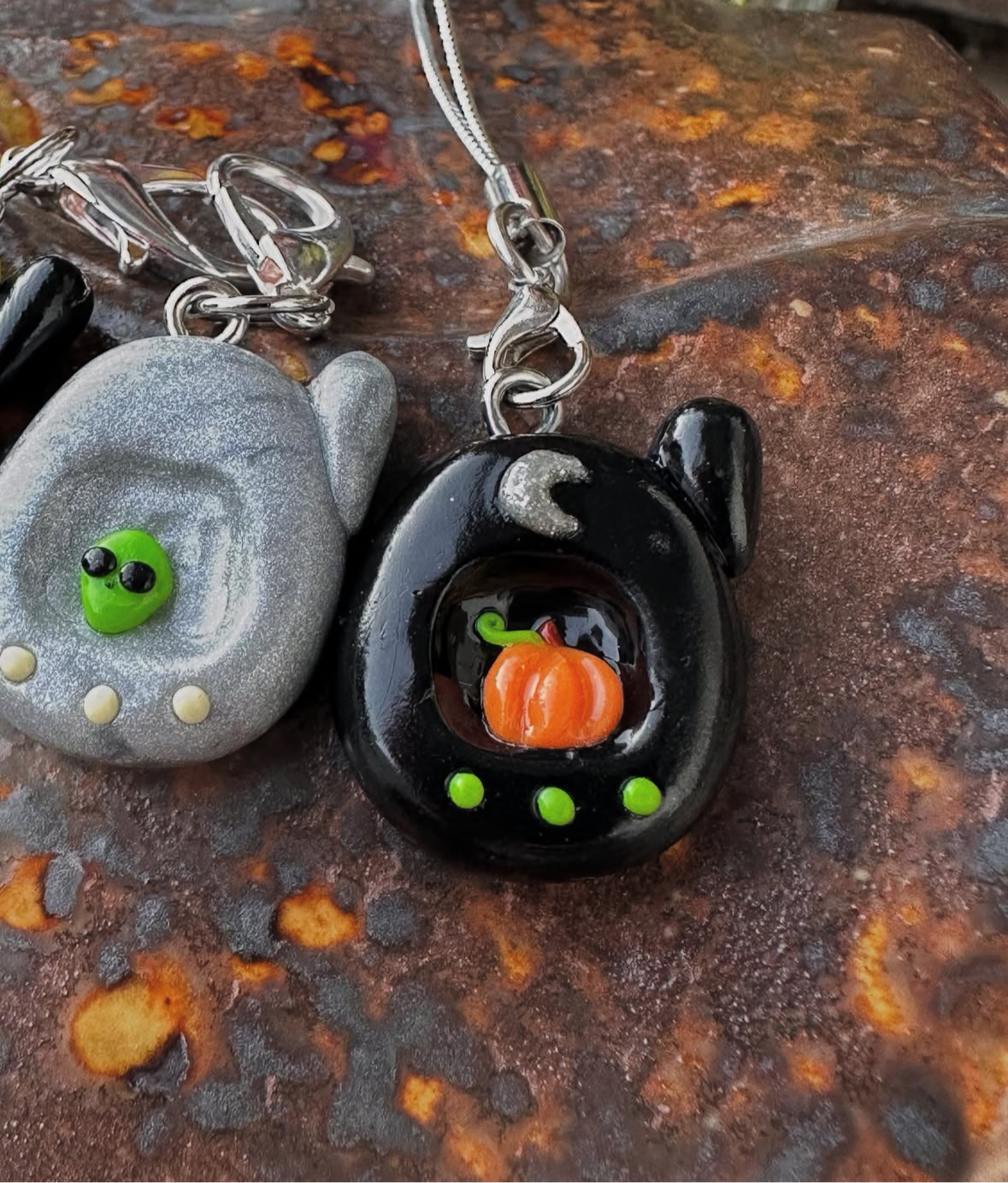 Halloween tamagotchi